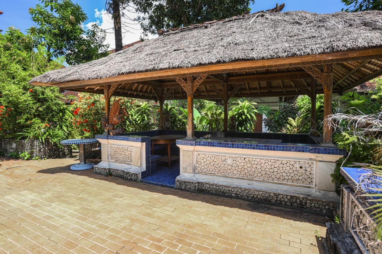 Oyo 90893 Mimpi Bungalows Kuta Lombok Esterno foto