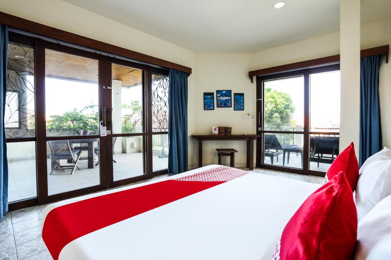 Oyo 90893 Mimpi Bungalows Kuta Lombok Esterno foto