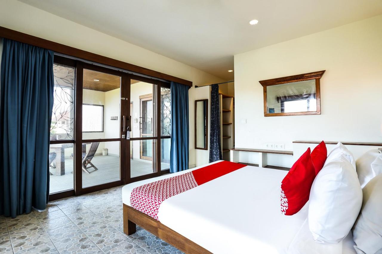 Oyo 90893 Mimpi Bungalows Kuta Lombok Esterno foto