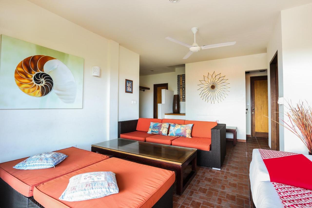 Oyo 90893 Mimpi Bungalows Kuta Lombok Esterno foto